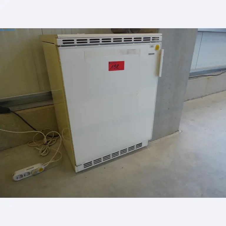 Maszyny i urządzenia do obróbki metali i technologii medycznej-1