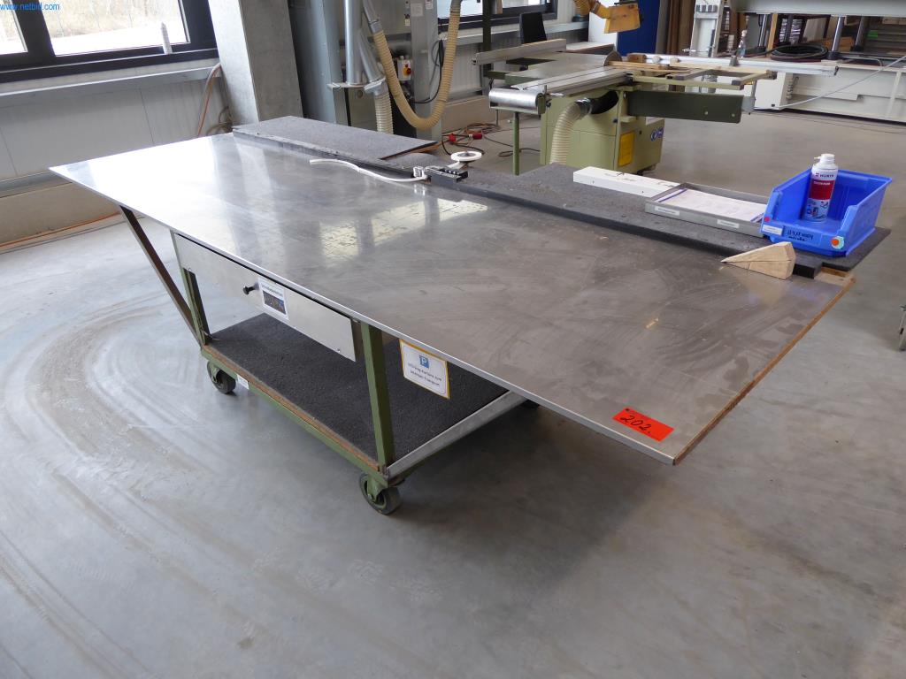 Stroje a zařízení pro obrábění kovů a zdravotnickou techniku-1