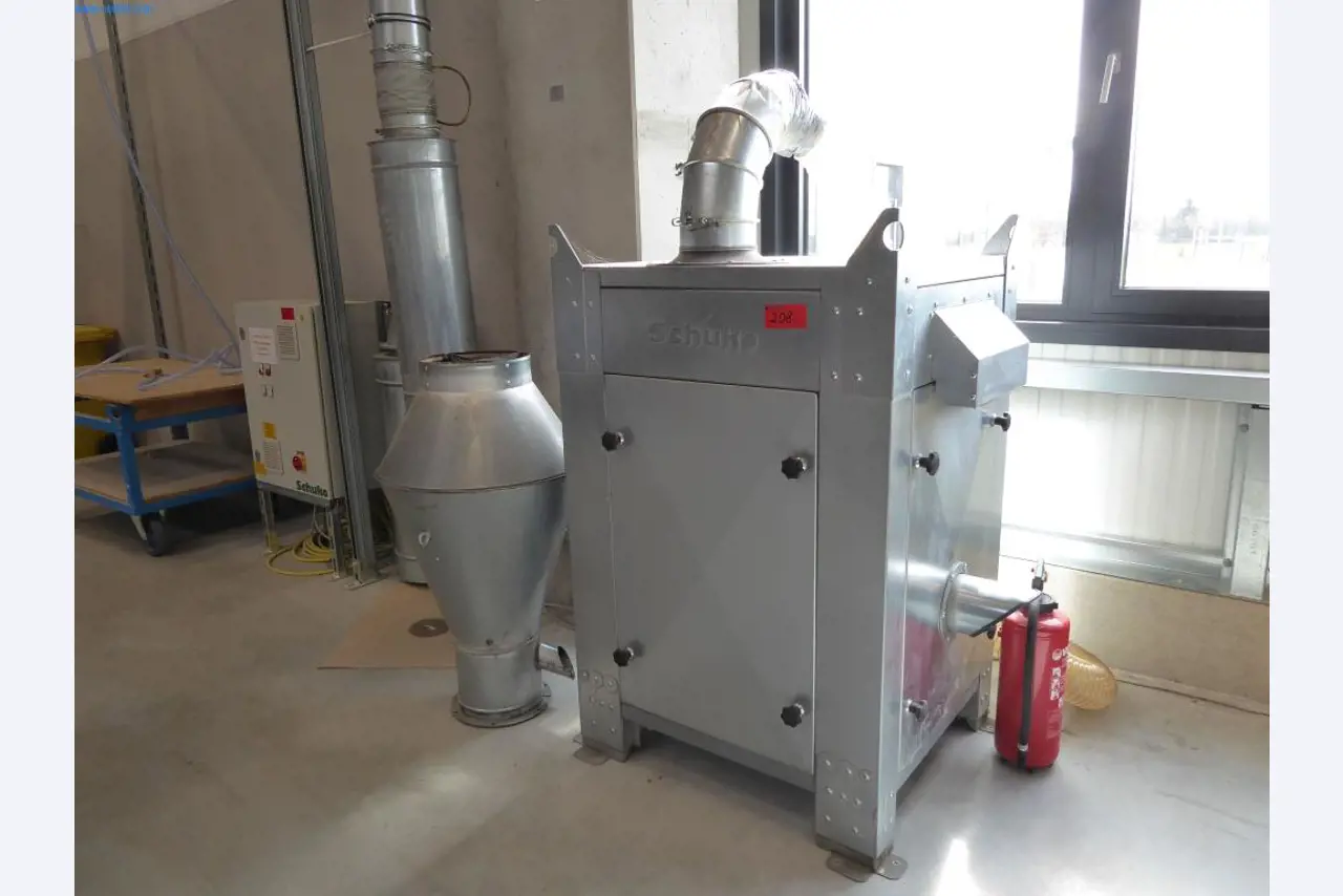 Stroje a zařízení pro obrábění kovů a zdravotnickou techniku-2