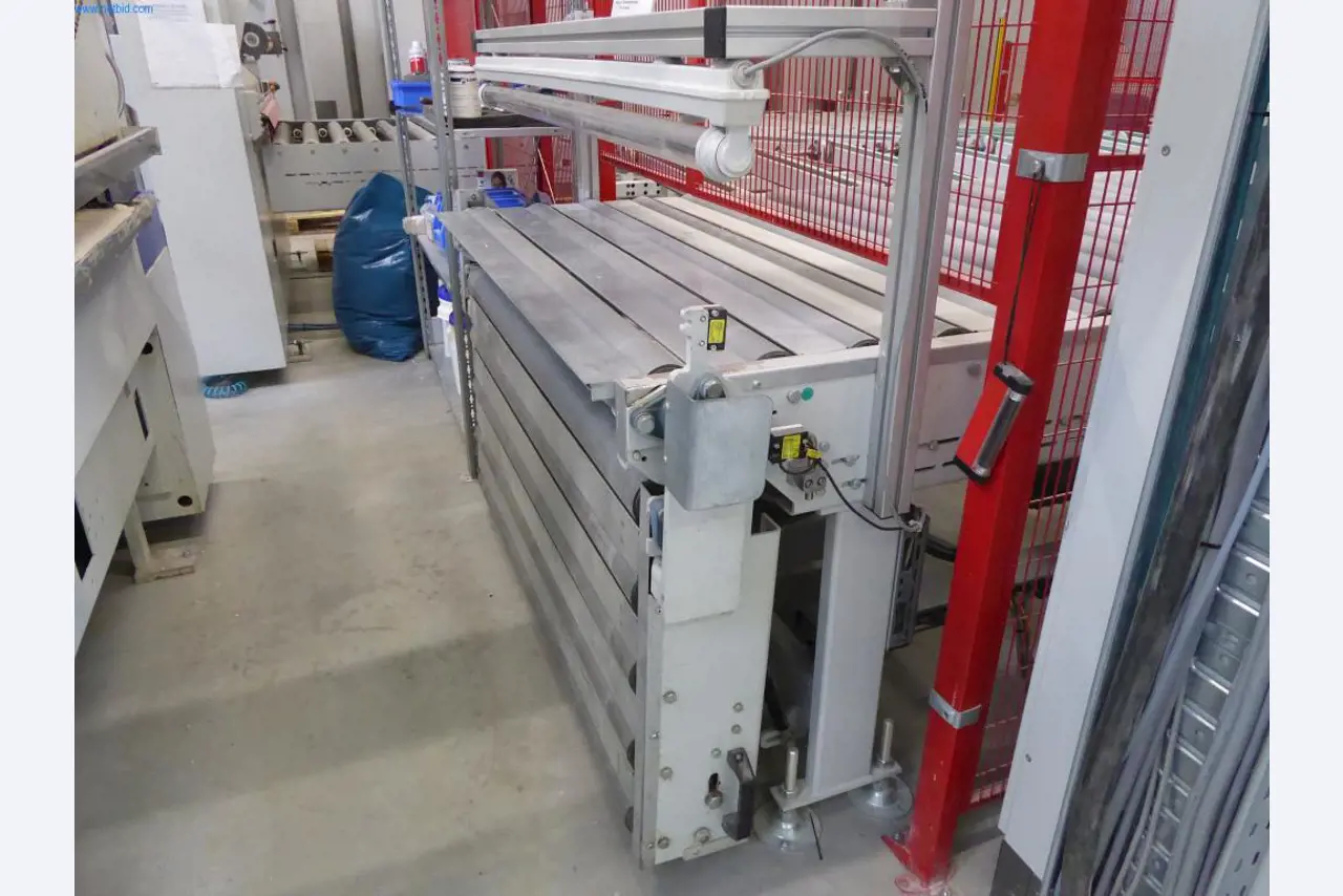 Stroje a zařízení pro obrábění kovů a zdravotnickou techniku-10