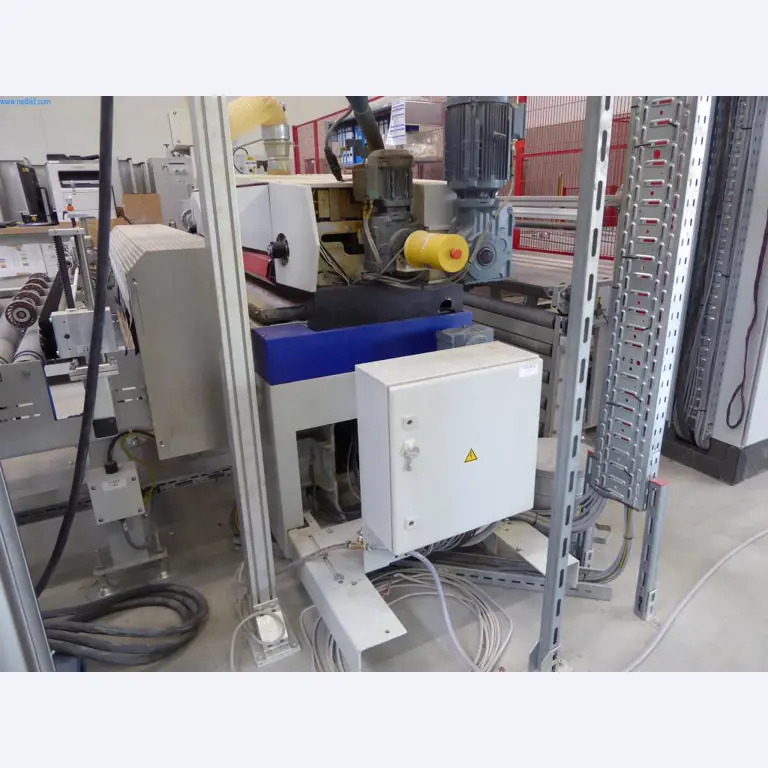 Stroje a zařízení pro obrábění kovů a zdravotnickou techniku-7