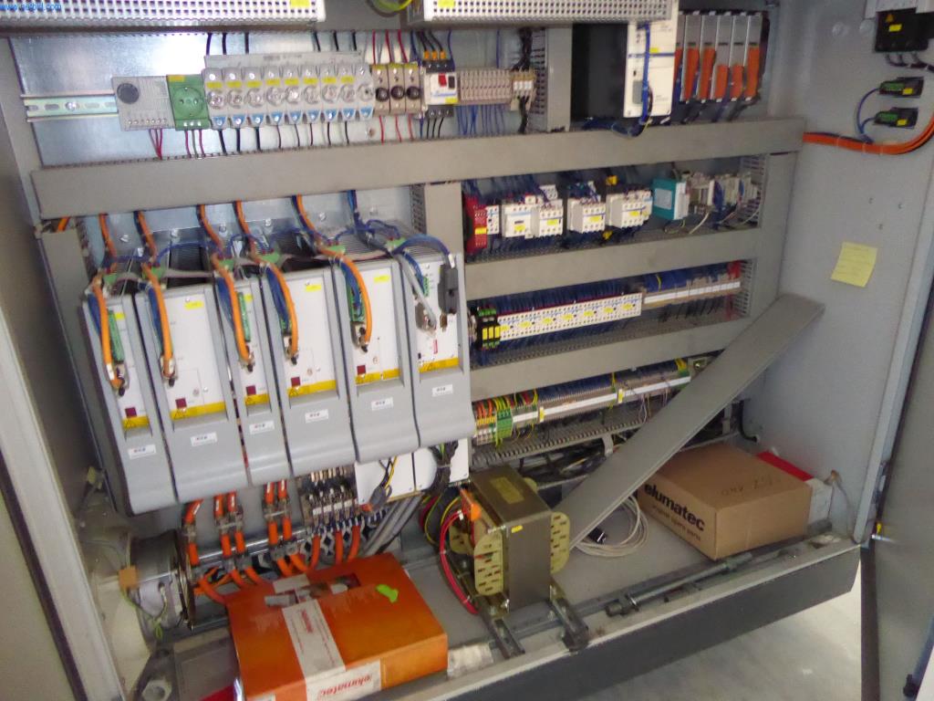 Stroje a zařízení pro obrábění kovů a zdravotnickou techniku-13