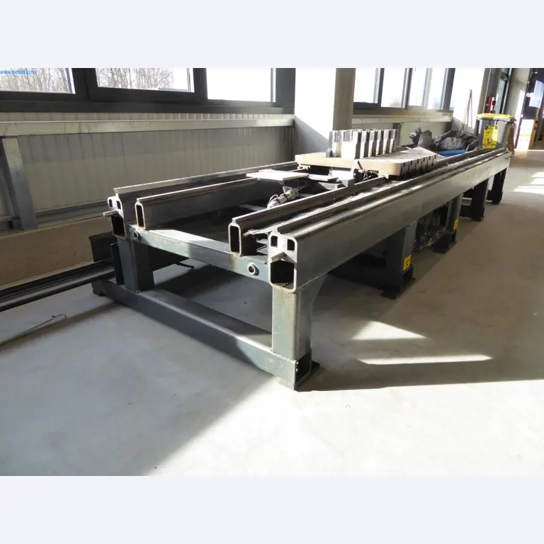 Stroje a zařízení pro obrábění kovů a zdravotnickou techniku-16