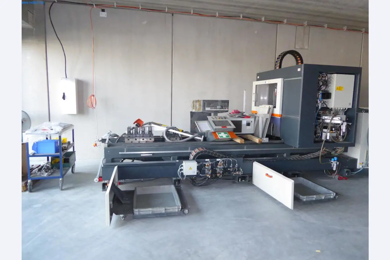 Stroje a zařízení pro obrábění kovů a zdravotnickou techniku-1