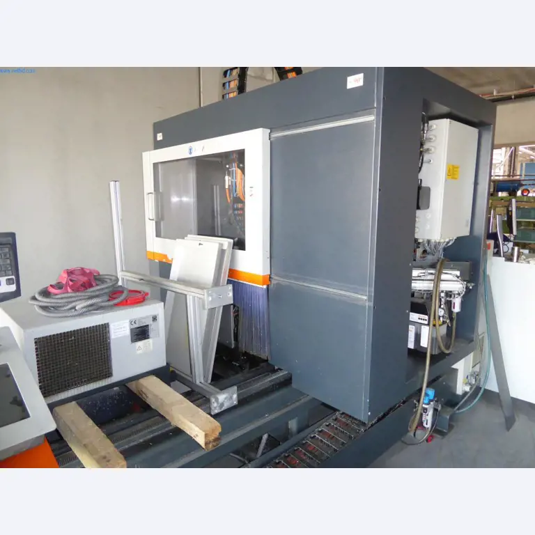 Stroje a zařízení pro obrábění kovů a zdravotnickou techniku-4