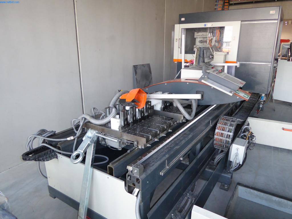 Stroje a zařízení pro obrábění kovů a zdravotnickou techniku-6