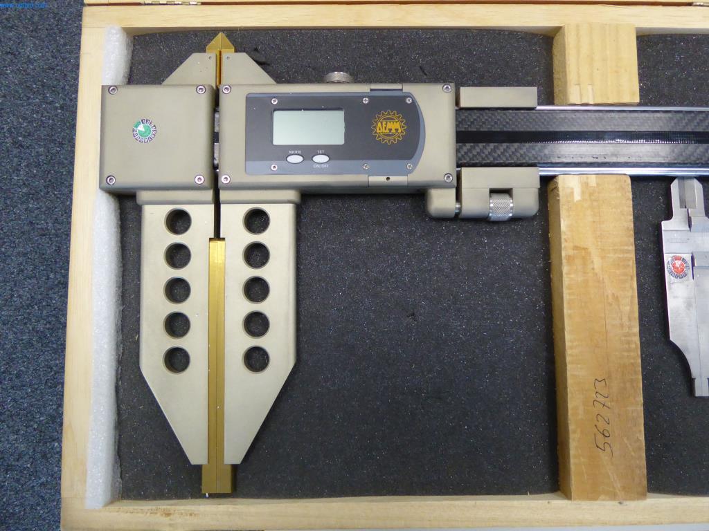 Maschinen u. Betriebsausstattung aus der Metallbearbeitung u. Medizintechnik -9
