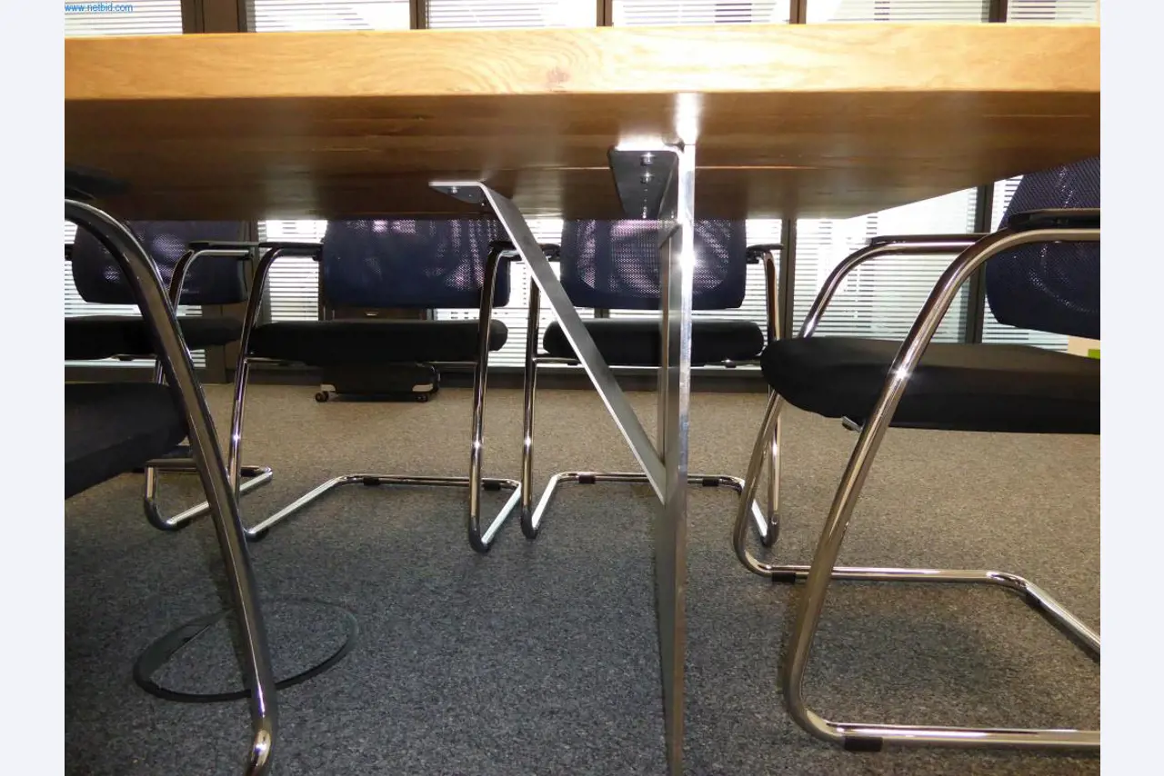 Stroje a zařízení pro obrábění kovů a zdravotnickou techniku-4