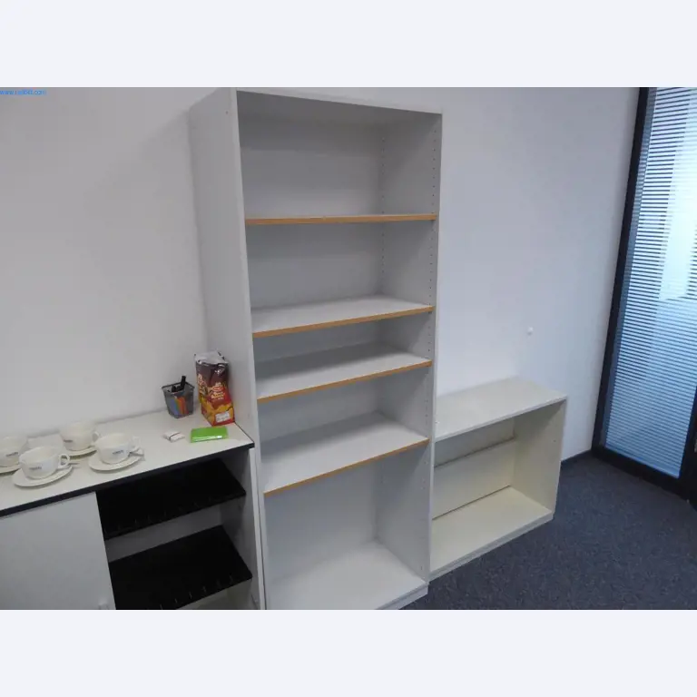 Stroje a zařízení pro obrábění kovů a zdravotnickou techniku-6