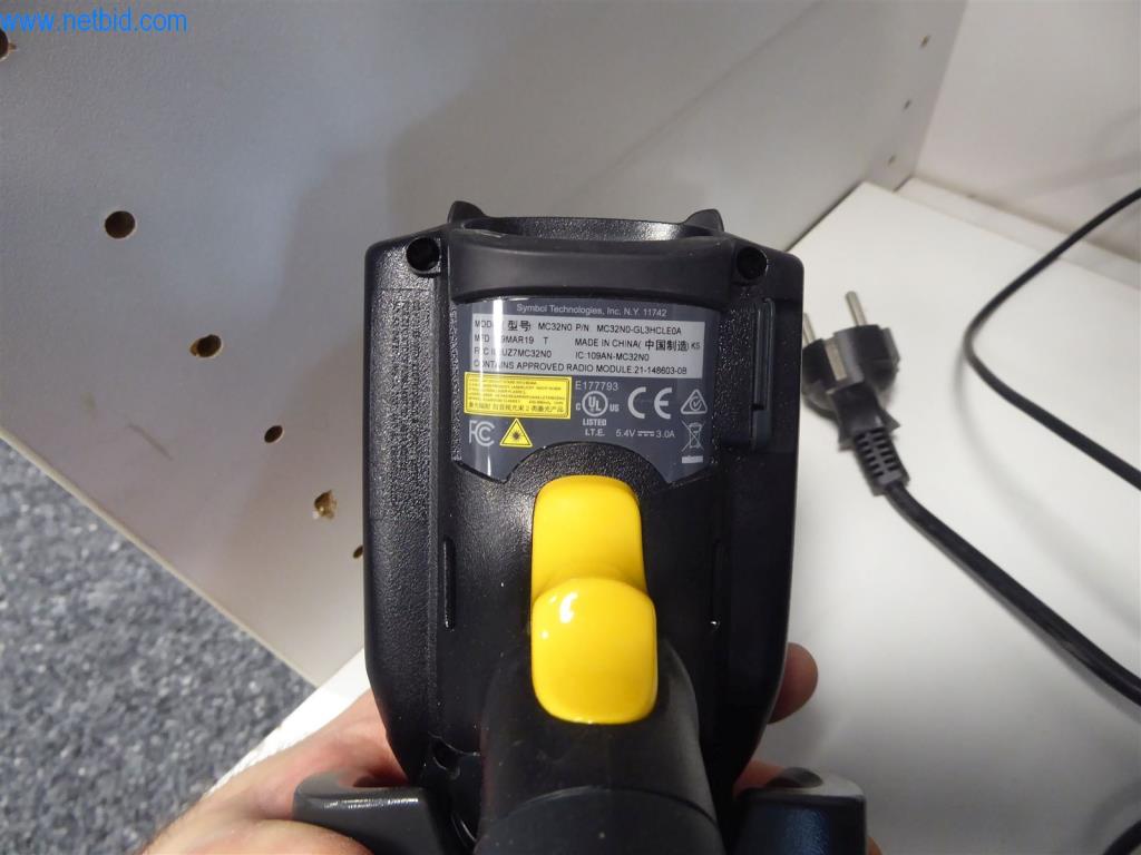 Stroje a zařízení pro obrábění kovů a zdravotnickou techniku-3