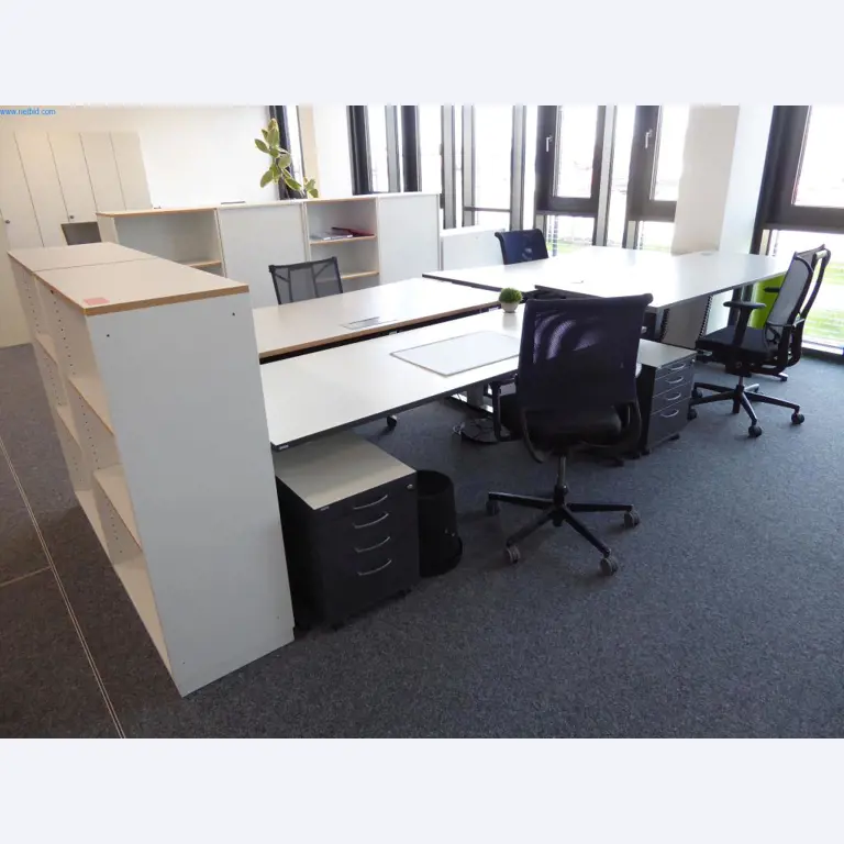 Stroje a zařízení pro obrábění kovů a zdravotnickou techniku-1