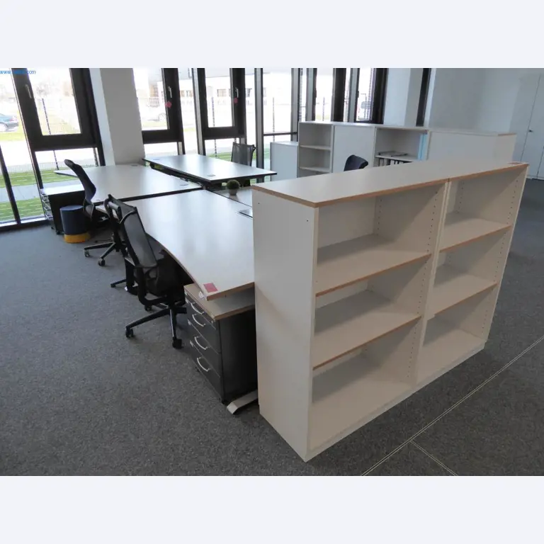 Stroje a zařízení pro obrábění kovů a zdravotnickou techniku-2