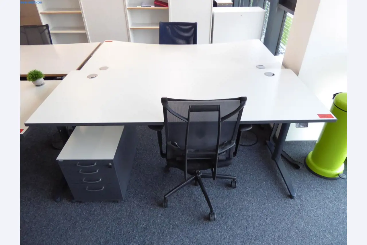 Stroje a zařízení pro obrábění kovů a zdravotnickou techniku-5