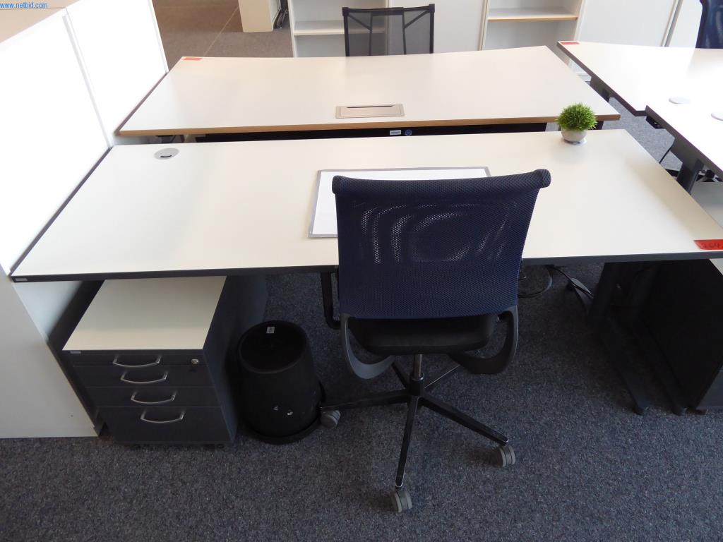 Stroje a zařízení pro obrábění kovů a zdravotnickou techniku-7