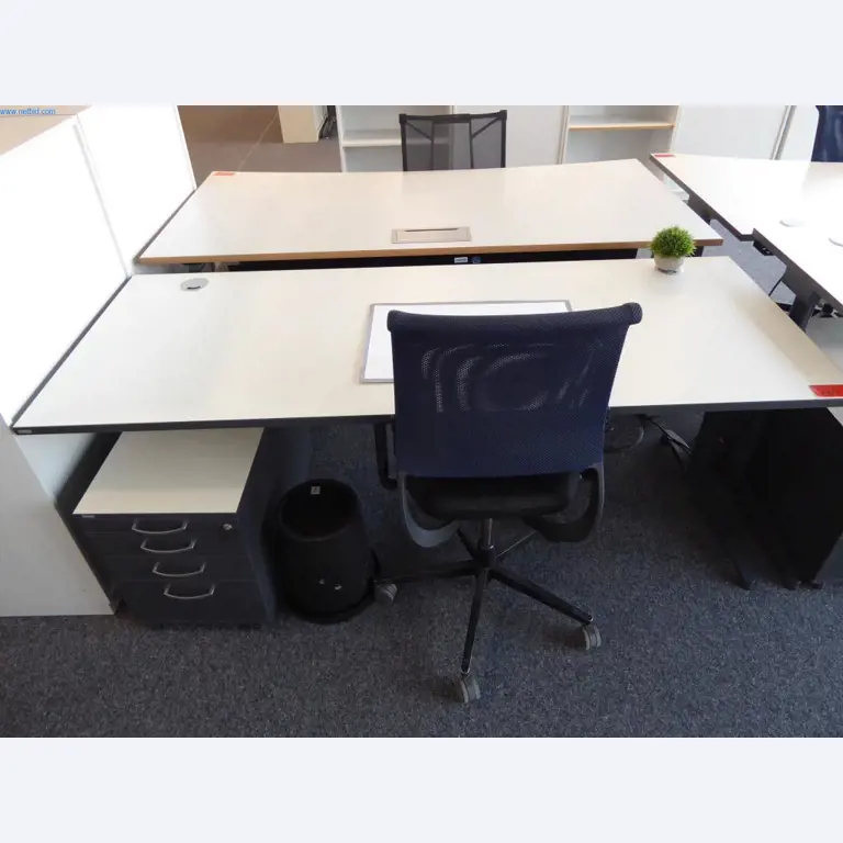 Stroje a zařízení pro obrábění kovů a zdravotnickou techniku-7