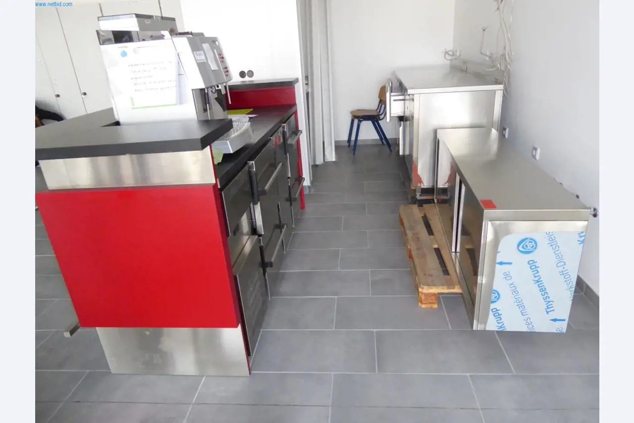 Stroje a zařízení pro obrábění kovů a zdravotnickou techniku-2