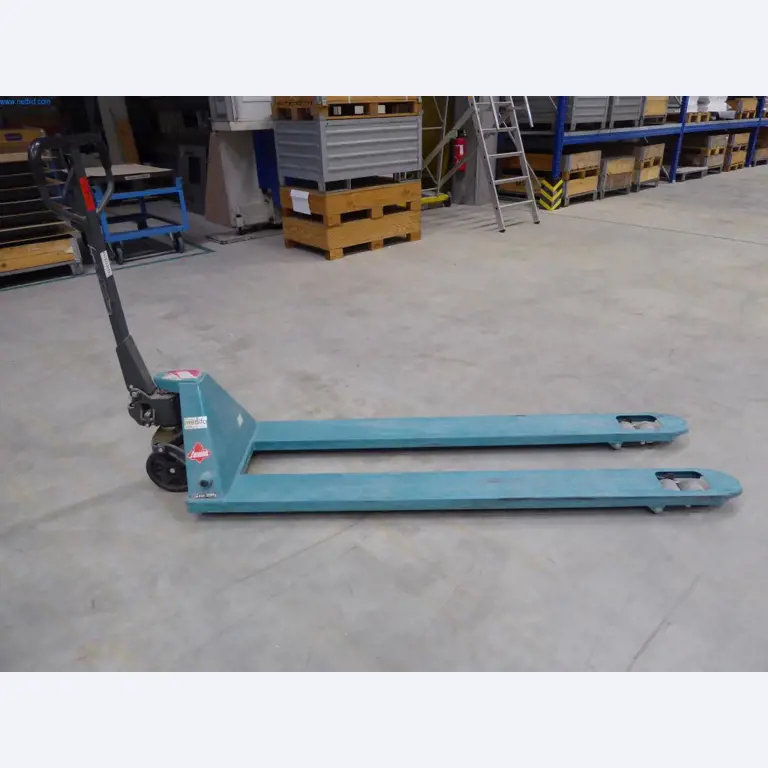 Stroje a zařízení pro obrábění kovů a zdravotnickou techniku-1