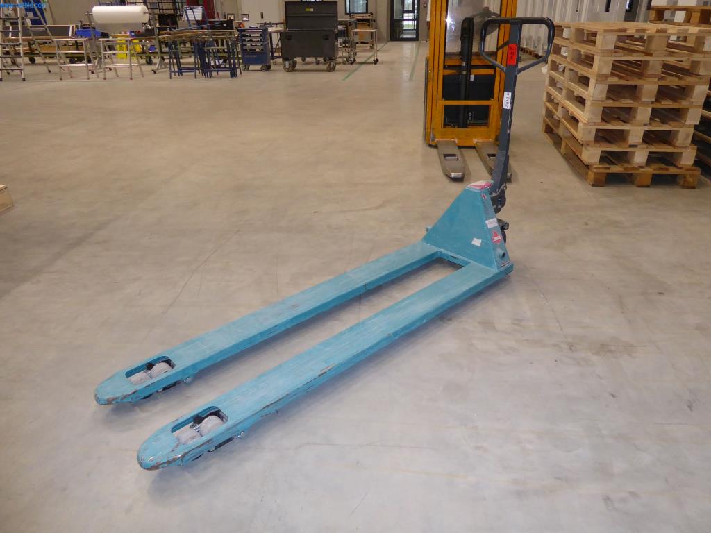 Stroje a zařízení pro obrábění kovů a zdravotnickou techniku-2