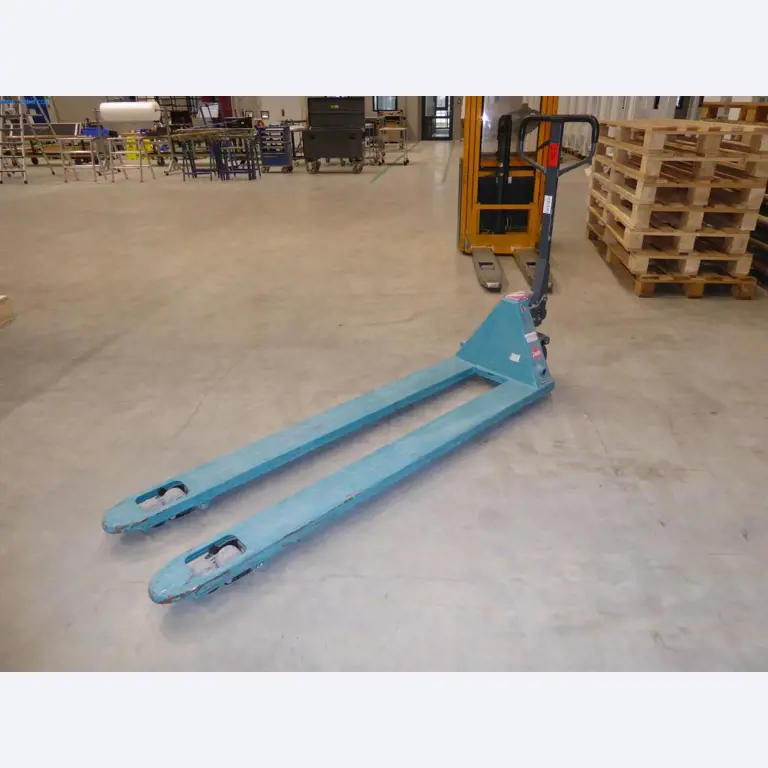 Stroje a zařízení pro obrábění kovů a zdravotnickou techniku-2