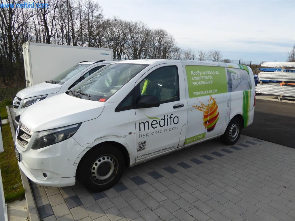 Stroje a zařízení pro obrábění kovů a zdravotnickou techniku-1