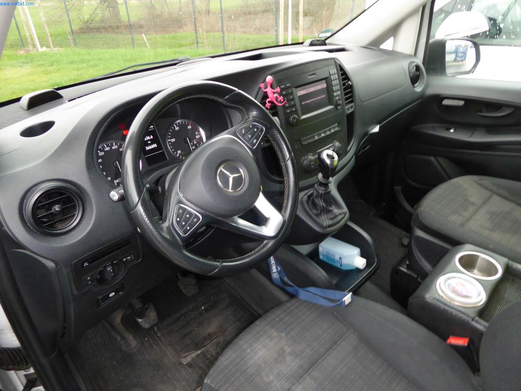 Stroje a zařízení pro obrábění kovů a zdravotnickou techniku-20