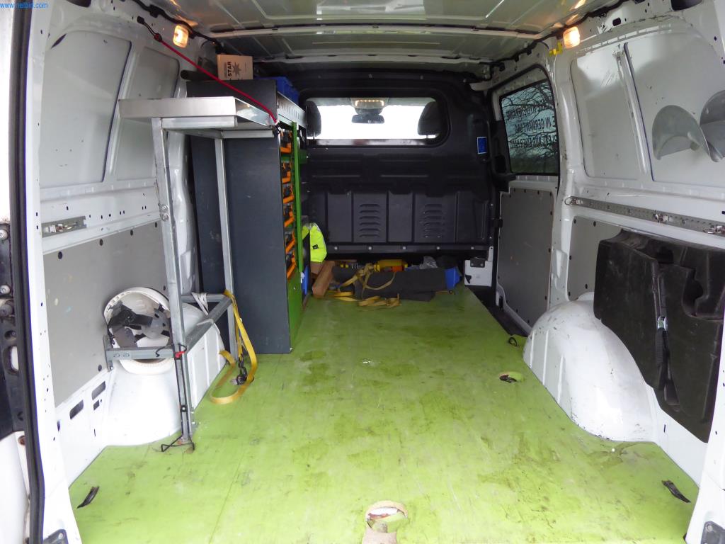 Stroje a zařízení pro obrábění kovů a zdravotnickou techniku-24