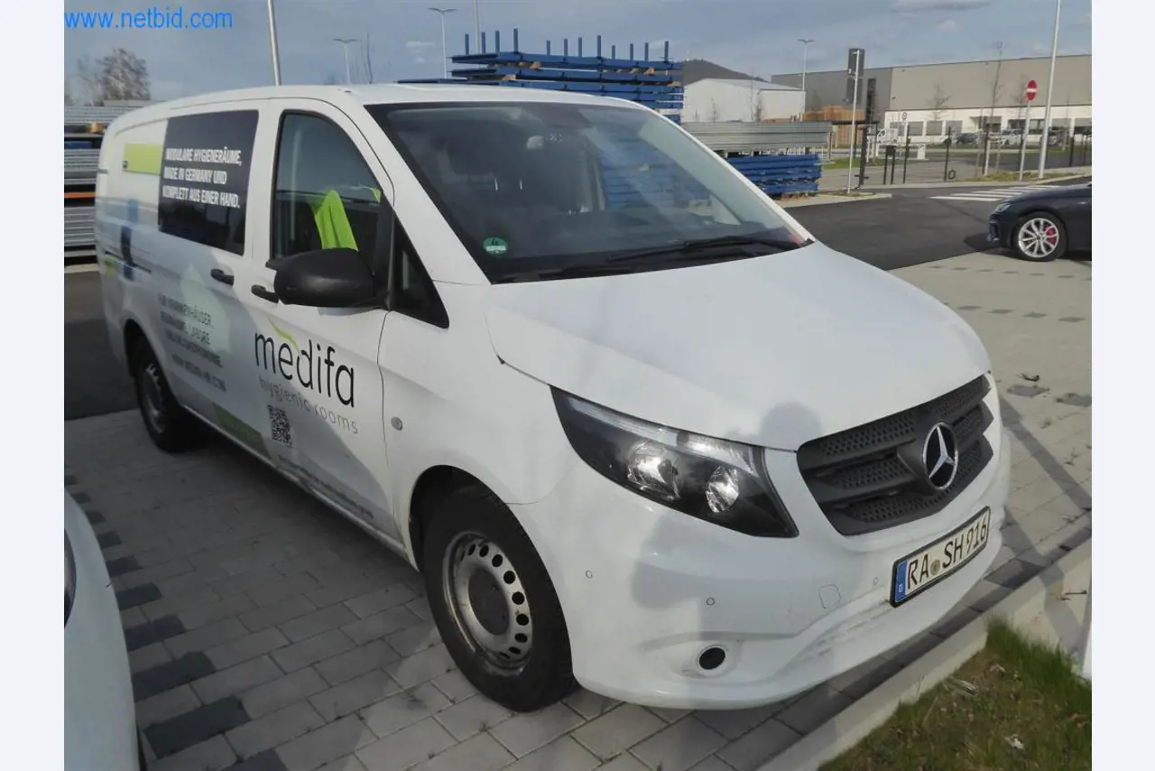 Maschinen u. Betriebsausstattung aus der Metallbearbeitung u. Medizintechnik -2