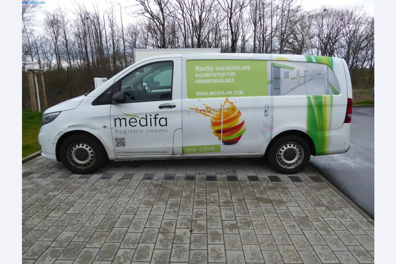 Maschinen u. Betriebsausstattung aus der Metallbearbeitung u. Medizintechnik -9