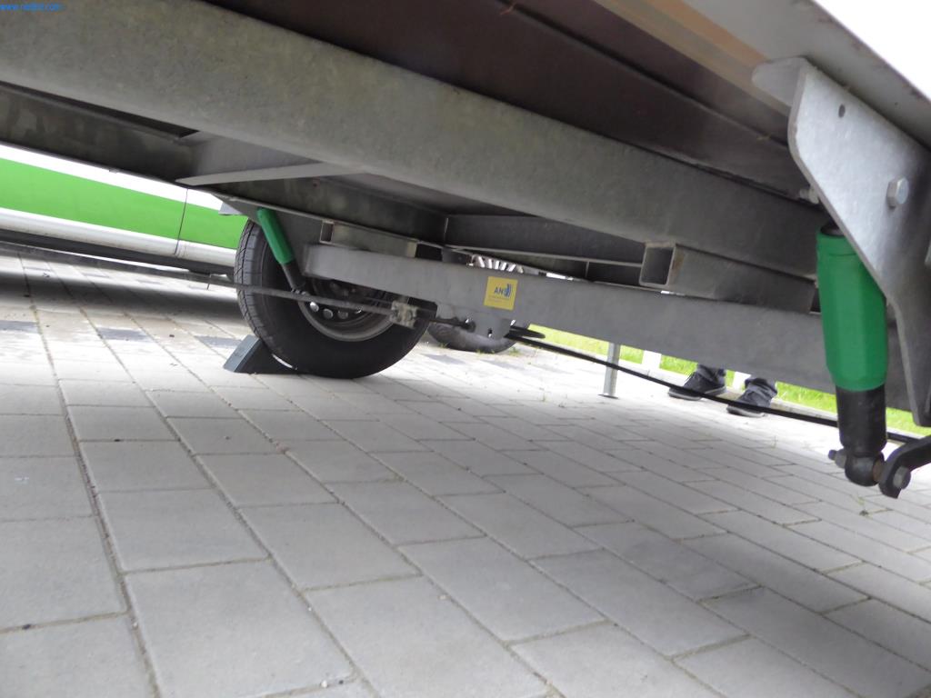 Maquinaria y equipos para la metalurgia y la tecnología médica-18