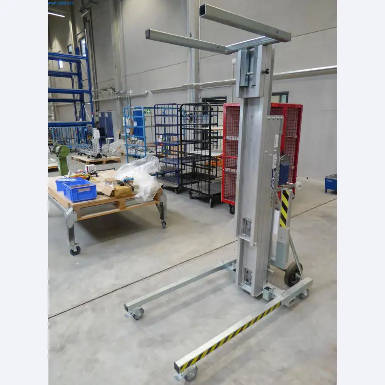 Stroje a zařízení pro obrábění kovů a zdravotnickou techniku-2