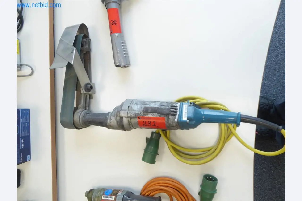 Stroje a zařízení pro obrábění kovů a zdravotnickou techniku-1