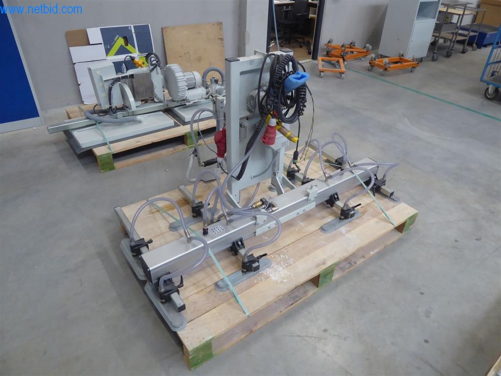 Stroje a zařízení pro obrábění kovů a zdravotnickou techniku-3