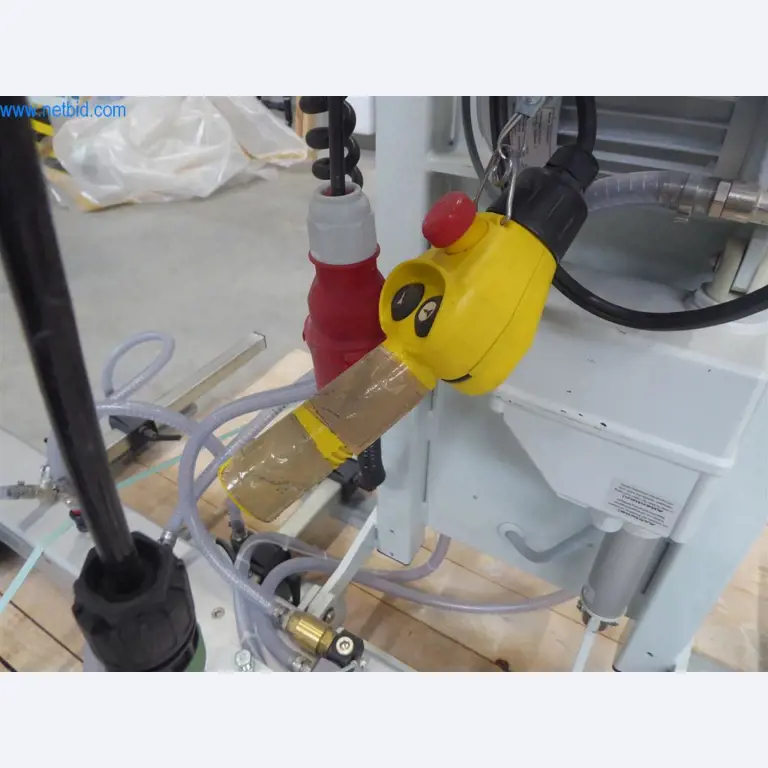 Stroje a zařízení pro obrábění kovů a zdravotnickou techniku-4