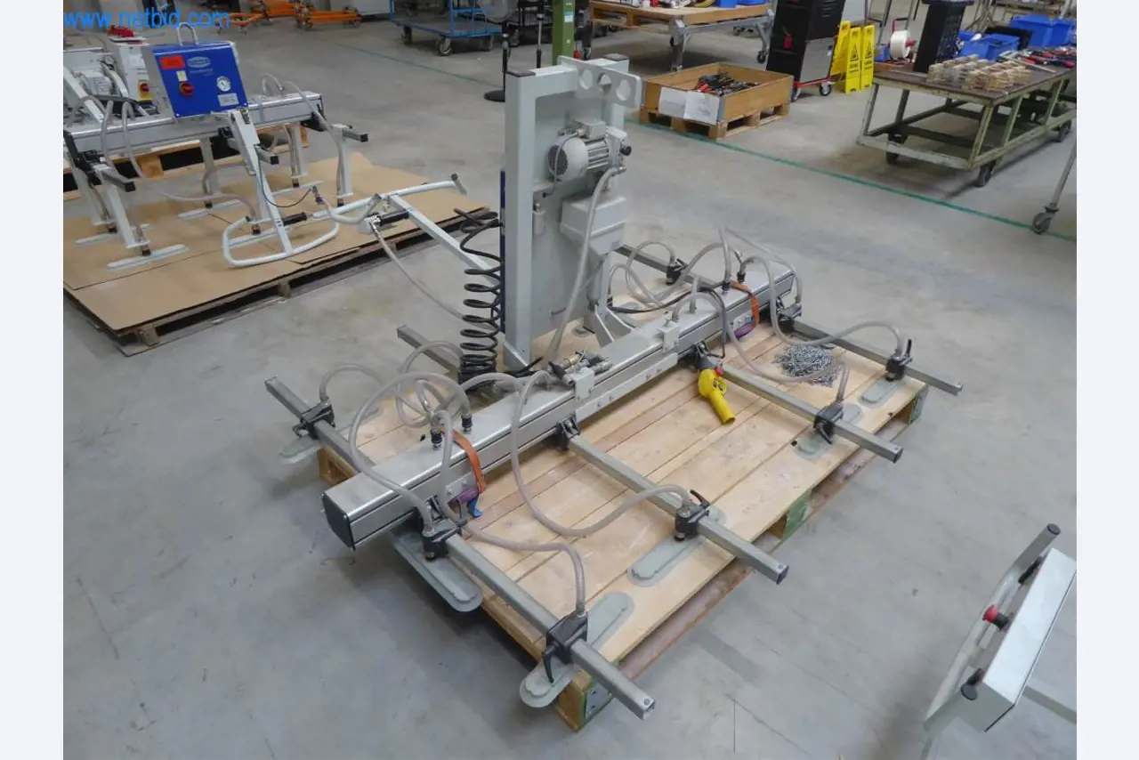 Stroje a zařízení pro obrábění kovů a zdravotnickou techniku-3