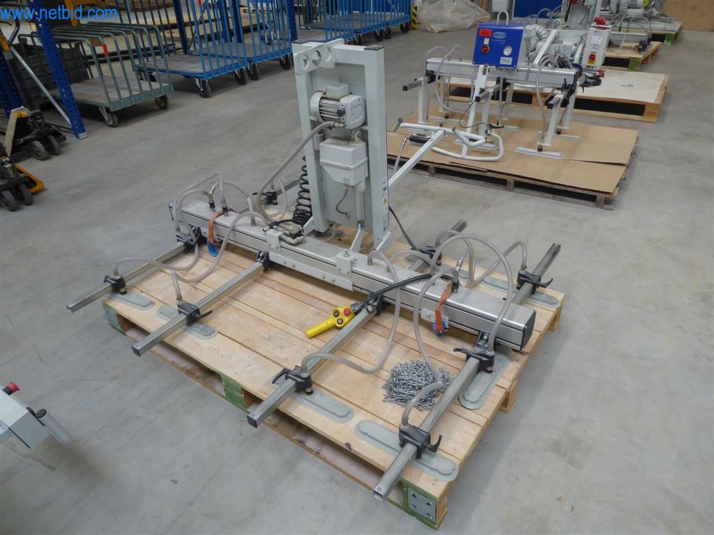 Stroje a zařízení pro obrábění kovů a zdravotnickou techniku-4