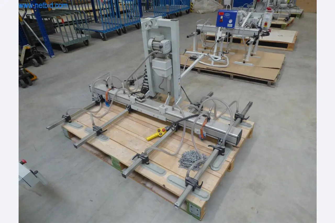 Stroje a zařízení pro obrábění kovů a zdravotnickou techniku-4