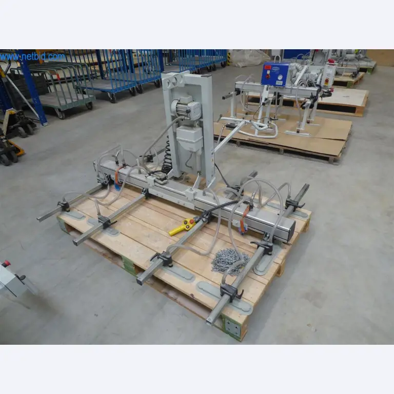 Stroje a zařízení pro obrábění kovů a zdravotnickou techniku-4