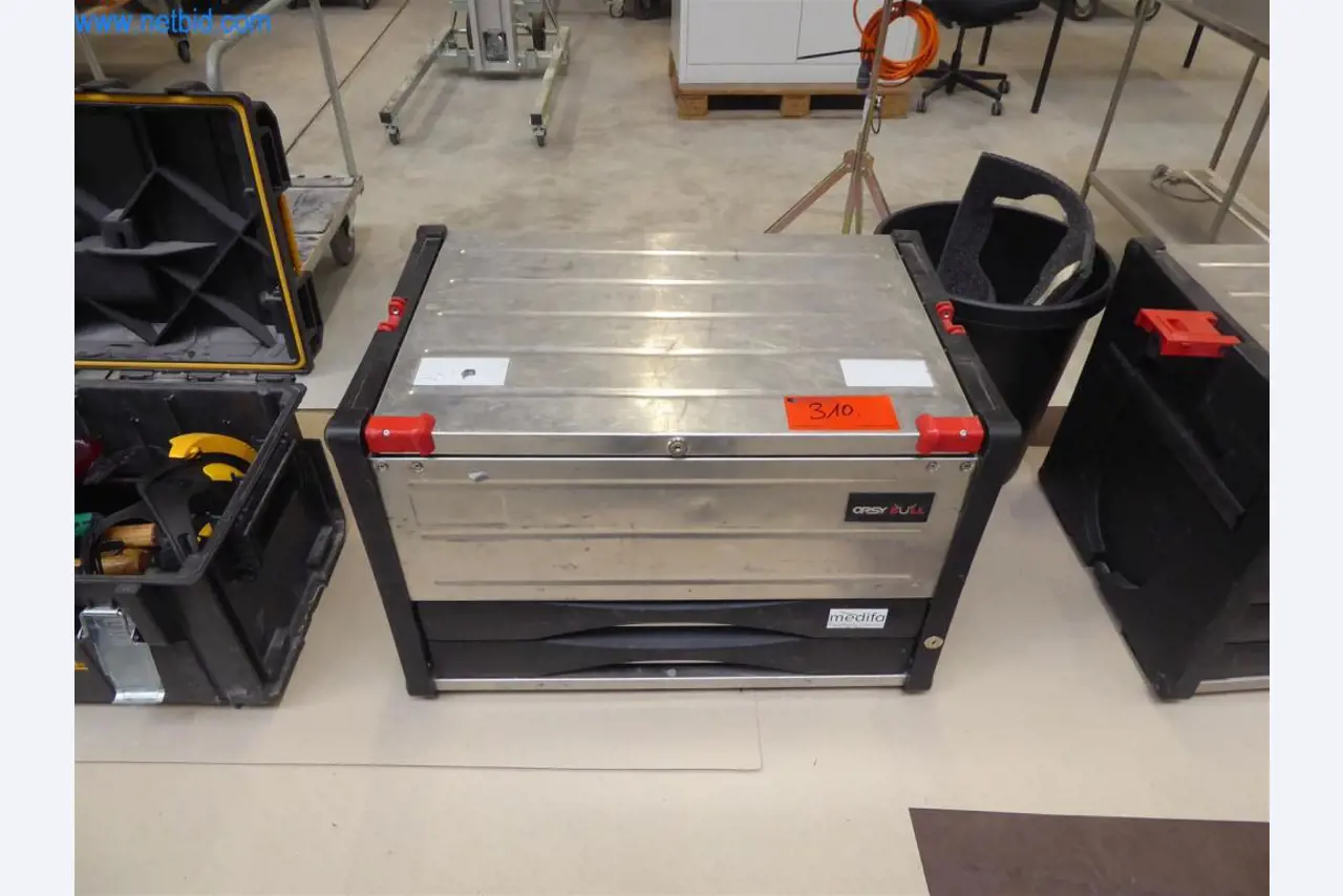 Stroje a zařízení pro obrábění kovů a zdravotnickou techniku-1