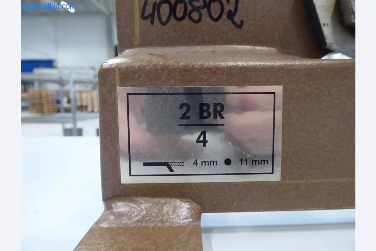 Maquinaria y equipos para la metalurgia y la tecnología médica-2