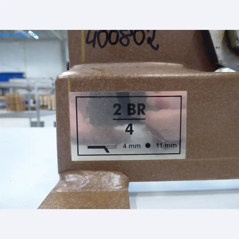 Maquinaria y equipos para la metalurgia y la tecnología médica-2