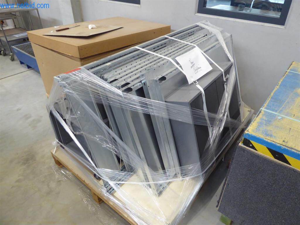 Stroje a zařízení pro obrábění kovů a zdravotnickou techniku-1