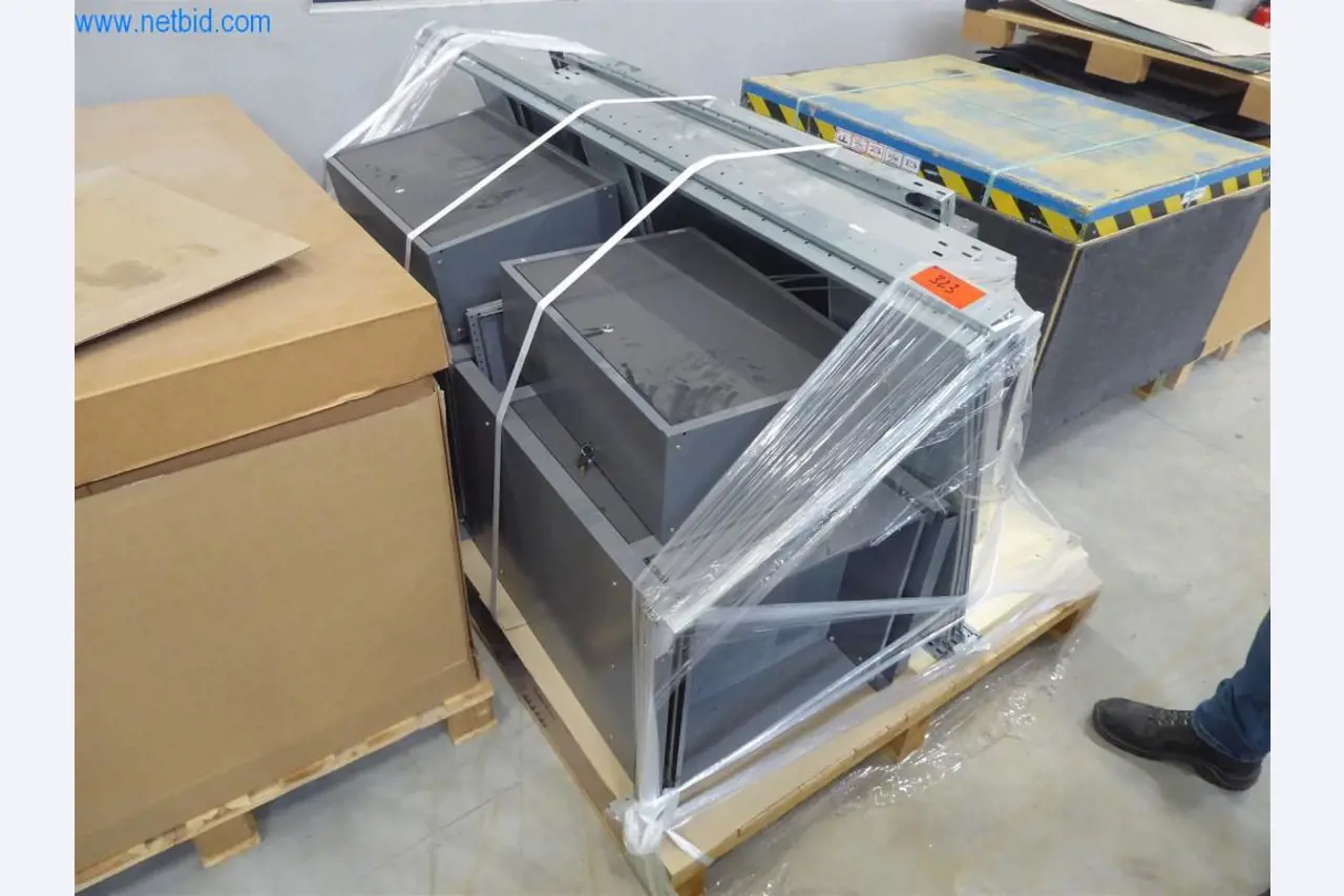Maschinen u. Betriebsausstattung aus der Metallbearbeitung u. Medizintechnik -2