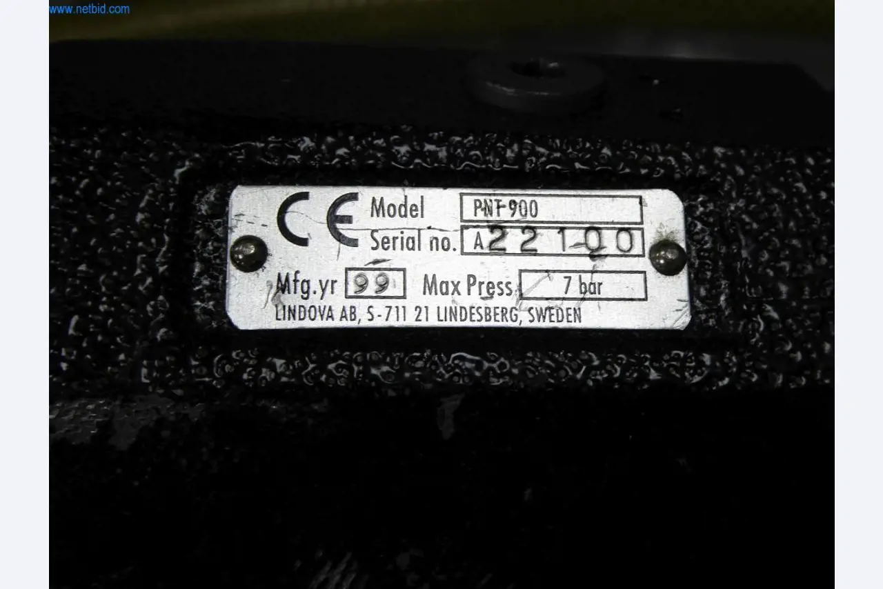 Maschinen u. Betriebsausstattung aus der Metallbearbeitung u. Medizintechnik -3