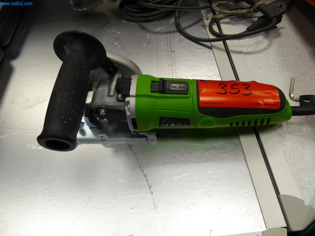 Maschinen u. Betriebsausstattung aus der Metallbearbeitung u. Medizintechnik -2