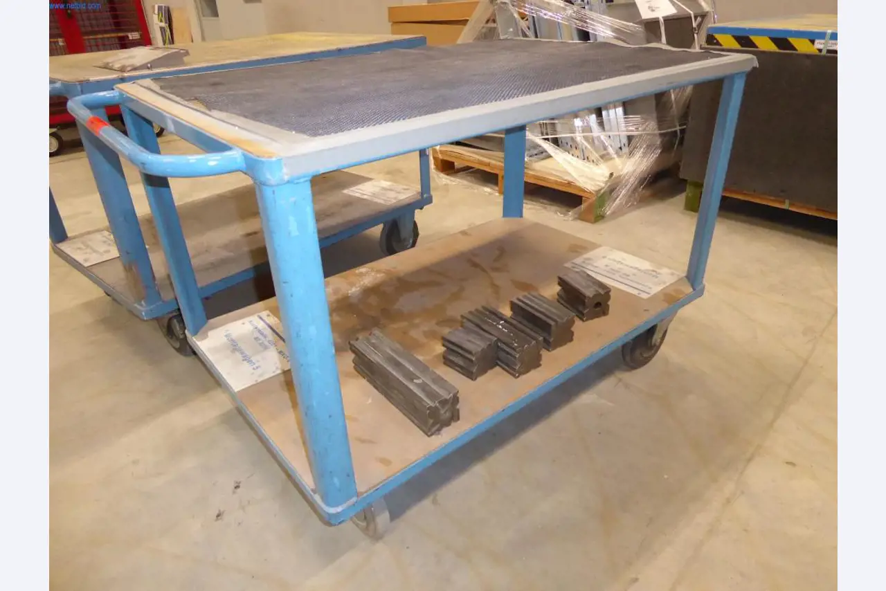 Maquinaria y equipos para la metalurgia y la tecnología médica-1