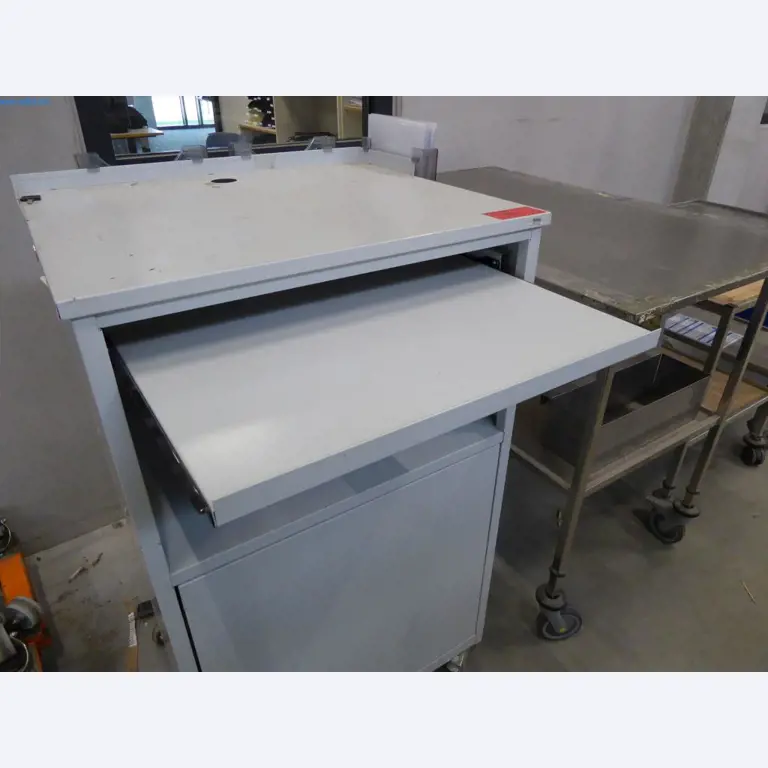 Stroje a zařízení pro obrábění kovů a zdravotnickou techniku-4