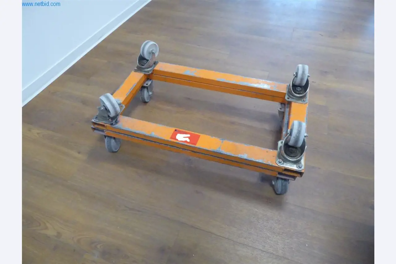 Maschinen u. Betriebsausstattung aus der Metallbearbeitung u. Medizintechnik -1