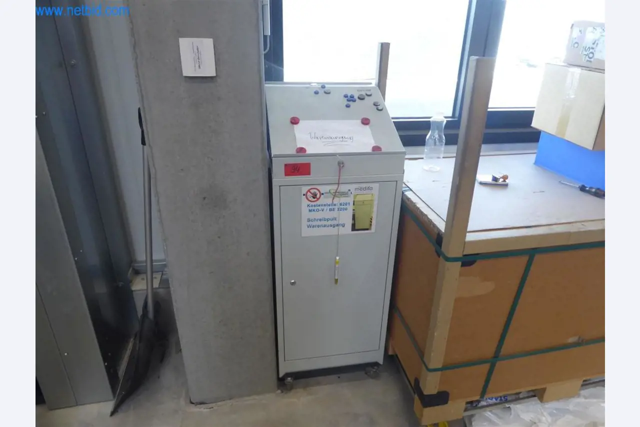 Stroje a zařízení pro obrábění kovů a zdravotnickou techniku-1