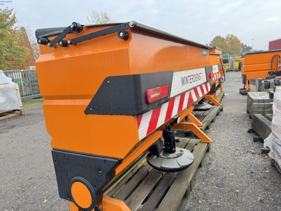 young JOSKIN spreader trailer and a package of new agricultural implements from an insurance settlement-2