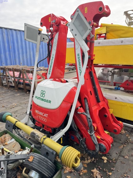 young JOSKIN spreader trailer and a package of new agricultural implements from an insurance settlement-4